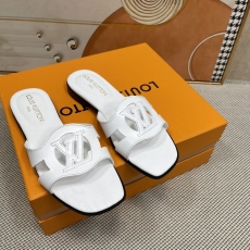 Louis Vuitton Slippers